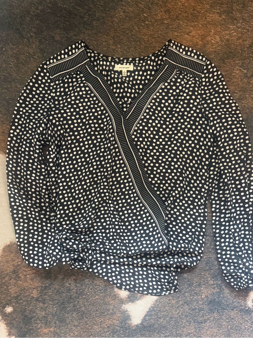 NWOT Max Studio Black & White Polka Dot Faux-Wrap Blouse Size Small